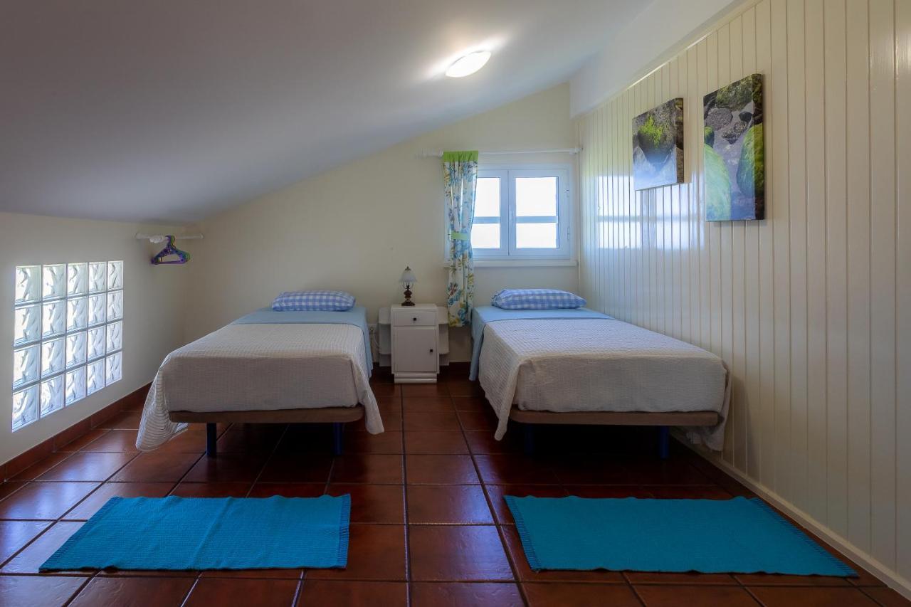 Casa Beira Mar Villa มอสเตรอส ภายนอก รูปภาพ