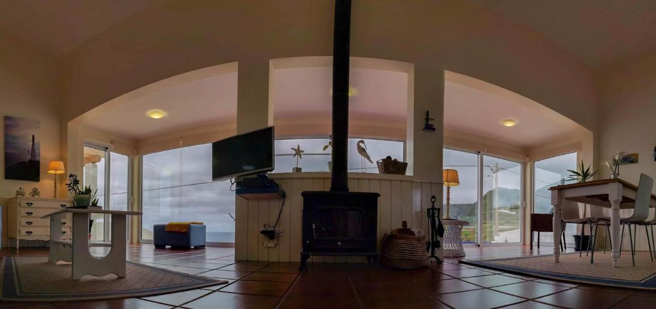 Casa Beira Mar Villa มอสเตรอส ภายนอก รูปภาพ