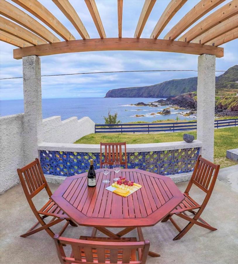 Casa Beira Mar Villa มอสเตรอส ภายนอก รูปภาพ